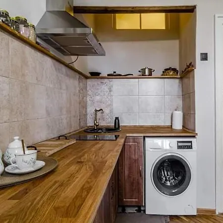 апартамент жасмин Apartament *
